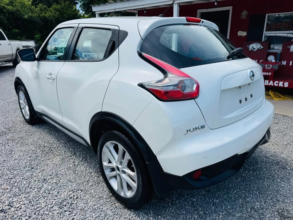 2015 Nissan Juke - Image 6 of 14