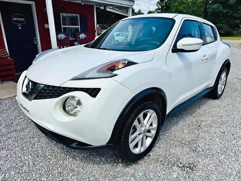 2015 Nissan JUKE S Sport Utility 4D