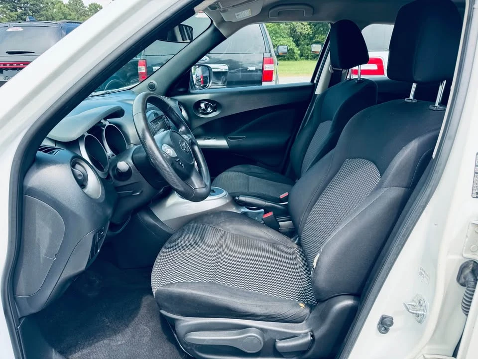 2015 Nissan Juke - Image 8 of 14