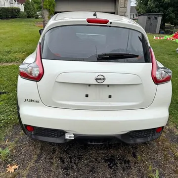 2015 Nissan JUKE S Sport Utility 4D