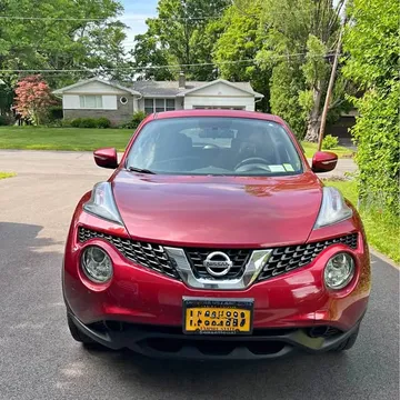 2015 Nissan JUKE S Sport Utility 4D