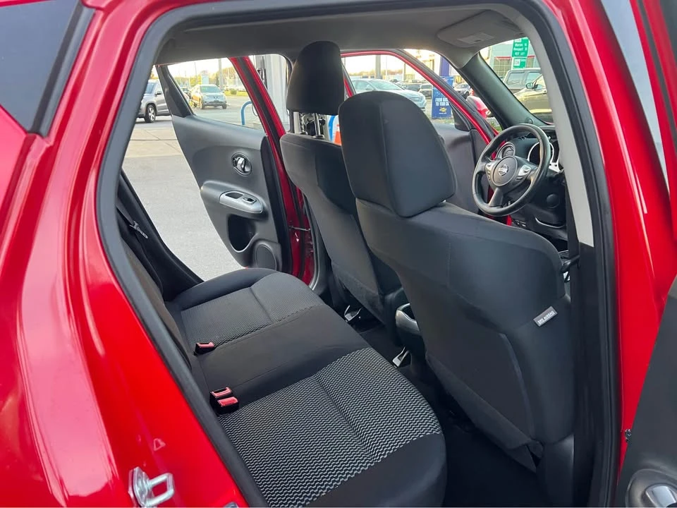 2015 Nissan Juke - Image 13 of 18