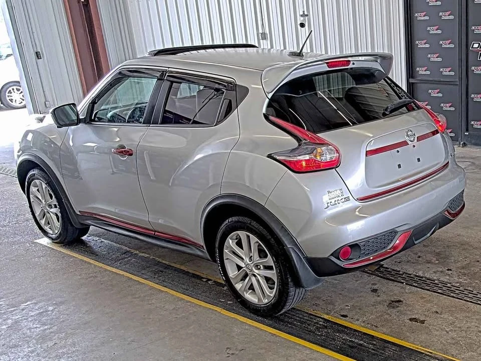 2015 Nissan Juke - Image 2 of 10