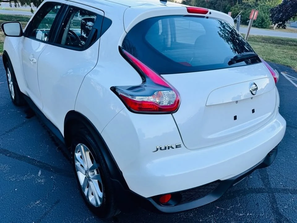 2015 Nissan Juke - Image 3 of 16