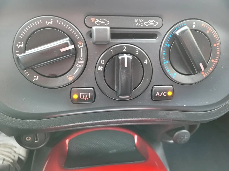 2015 Nissan Juke - Image 16 of 20