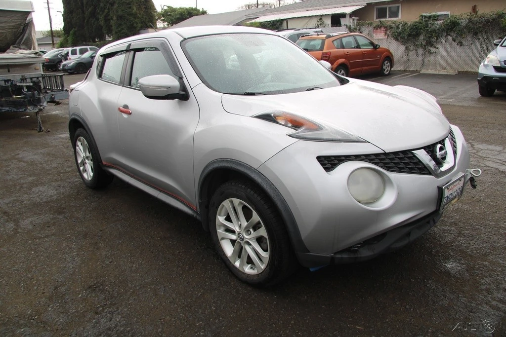 2015 Nissan Juke - Image 8 of 21