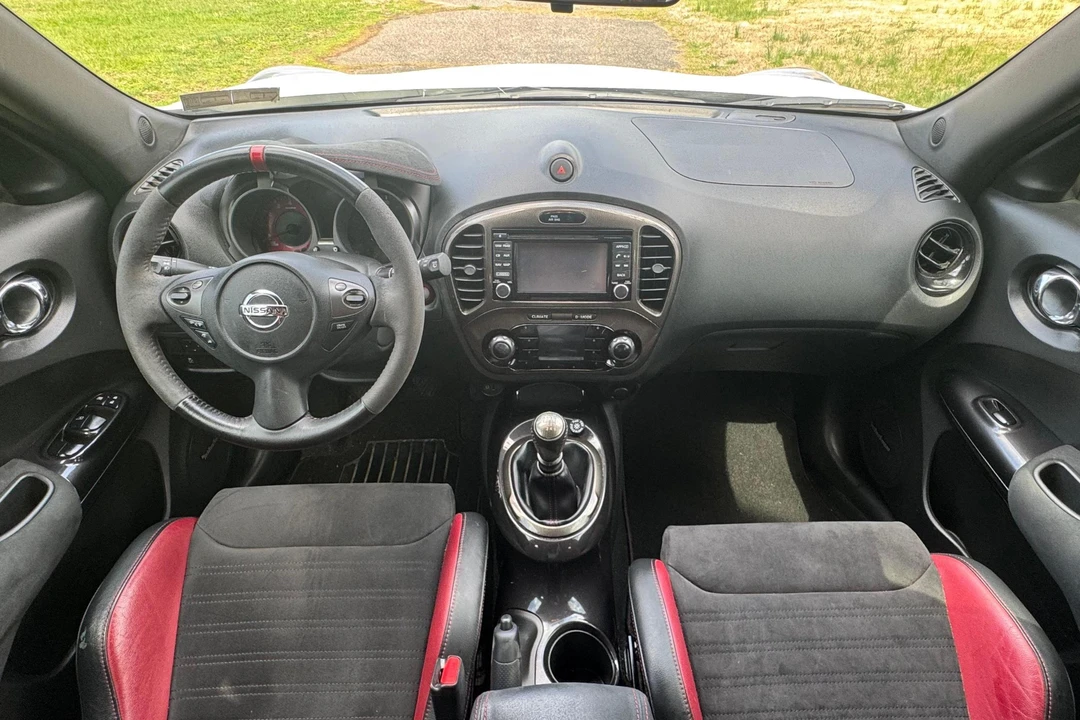 2015 Nissan Juke - Image 27 of 31