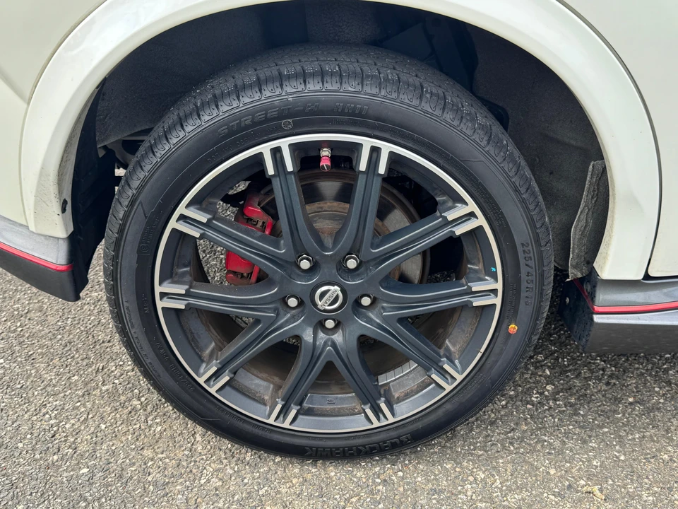 2015 Nissan Juke - Image 26 of 31