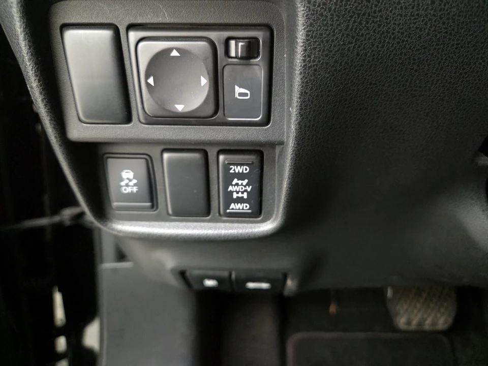 2015 Nissan Juke - Image 14 of 25