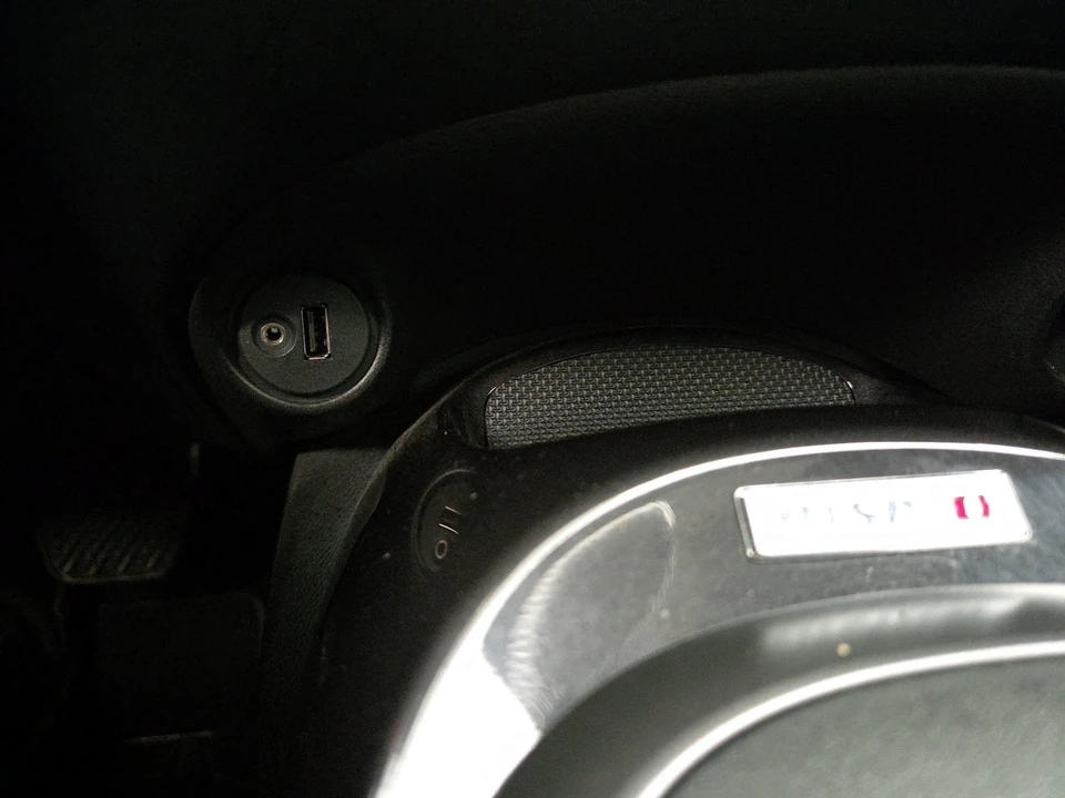 2015 Nissan Juke - Image 20 of 25
