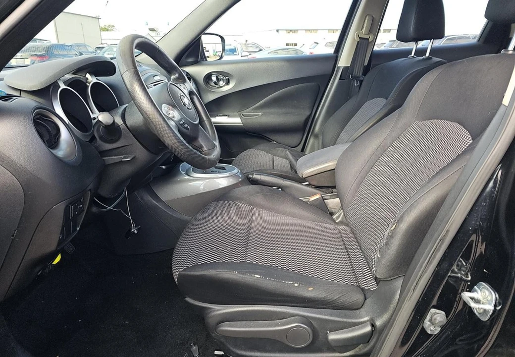 2015 Nissan Juke - Image 10 of 12
