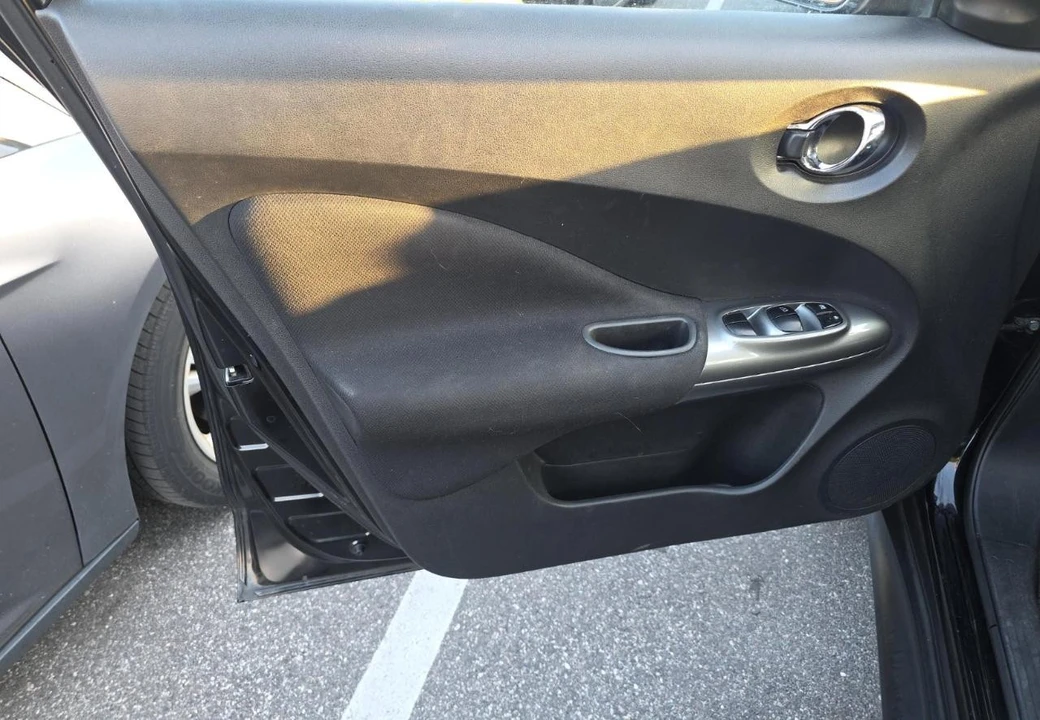 2015 Nissan Juke - Image 12 of 12