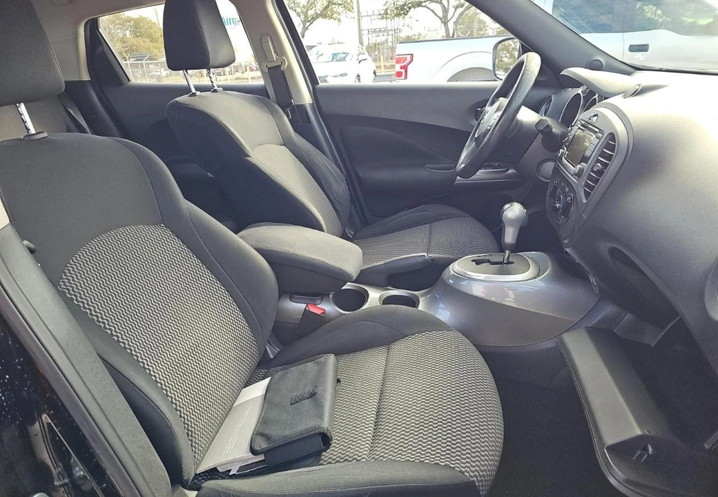 2015 Nissan Juke - Image 11 of 12