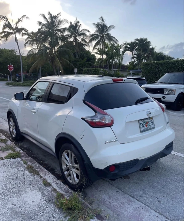 2015 Nissan Juke - Image 3 of 5