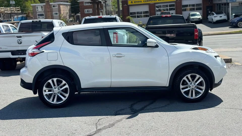 2015 Nissan Juke - Image 4 of 21