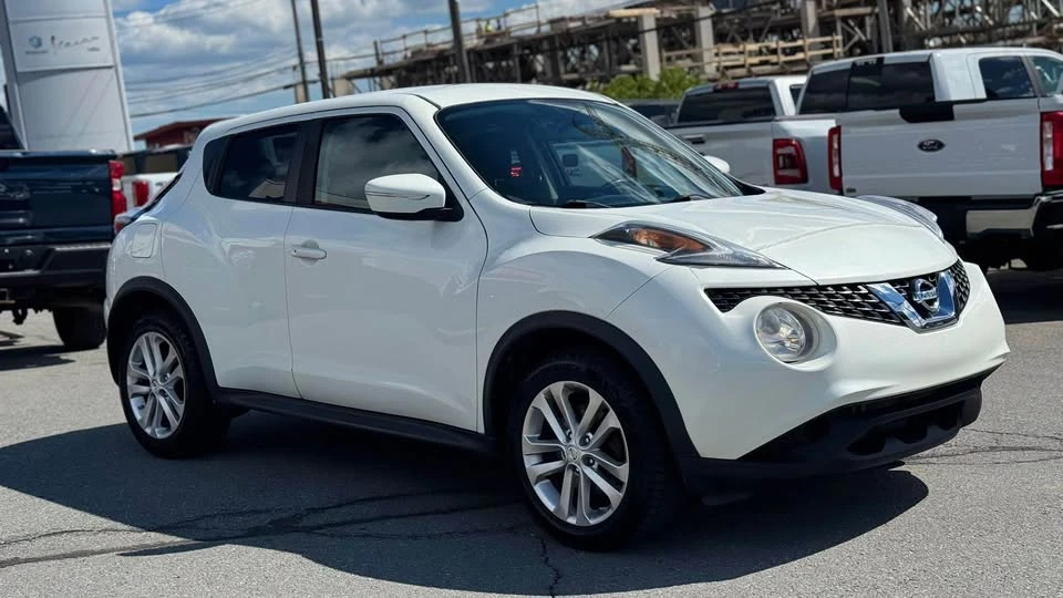2015 Nissan Juke - Image 3 of 21