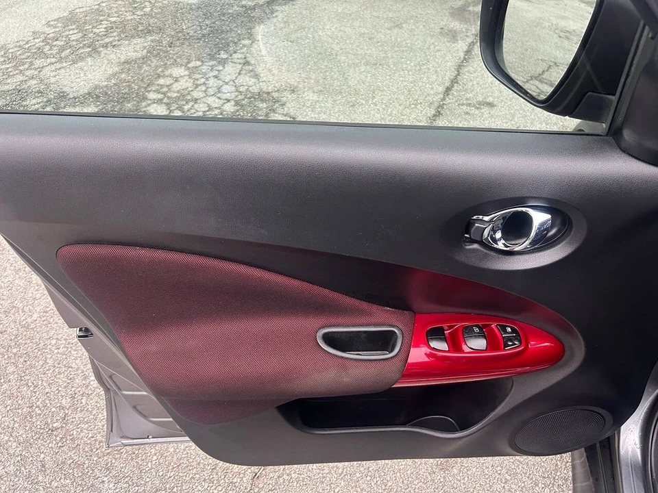 2015 Nissan Juke - Image 15 of 20