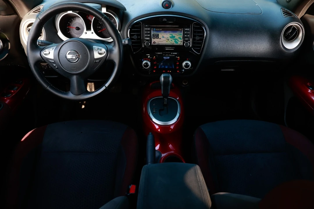 2015 Nissan Juke - Image 2 of 12