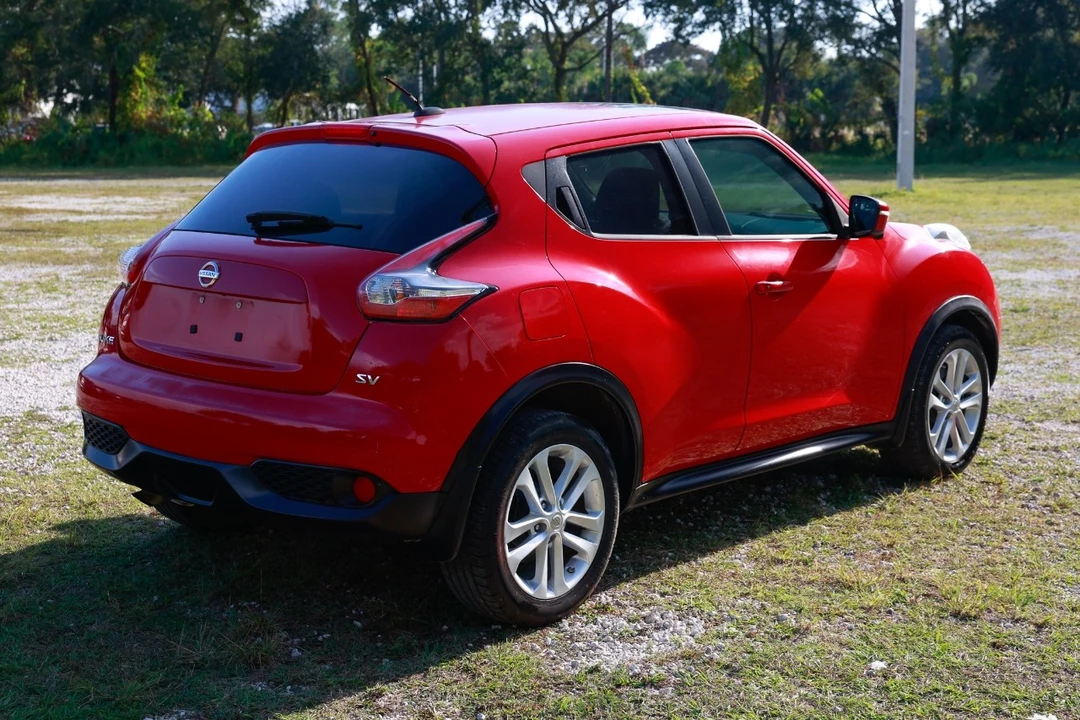 2015 Nissan Juke - Image 11 of 12