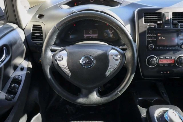 2015 Nissan Leaf - Image 20 of 21