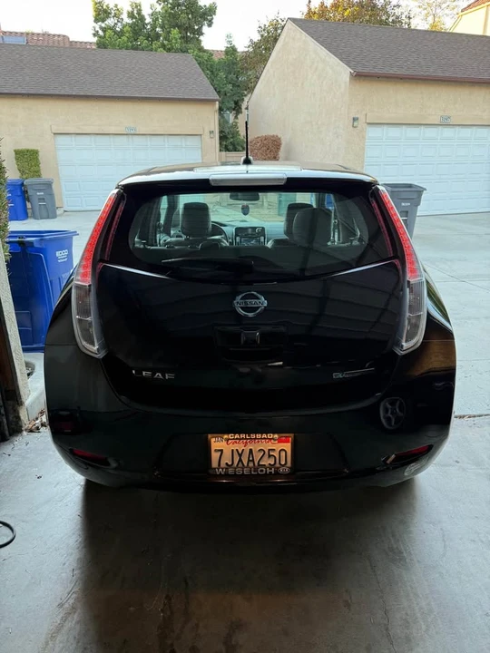 2015 Nissan Leaf - Image 5 of 10