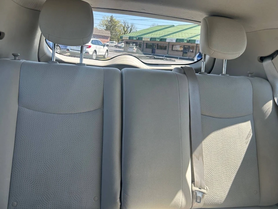 2015 Nissan Leaf - Image 16 of 21