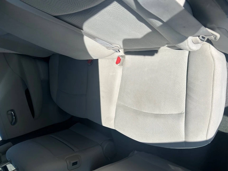 2015 Nissan Leaf - Image 15 of 21