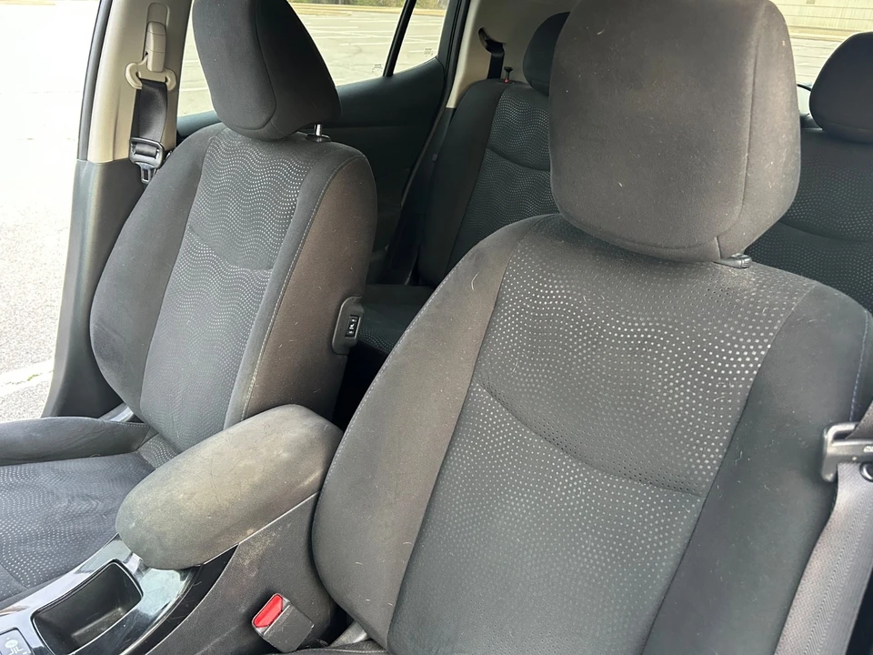 2015 Nissan Leaf - Image 14 of 14