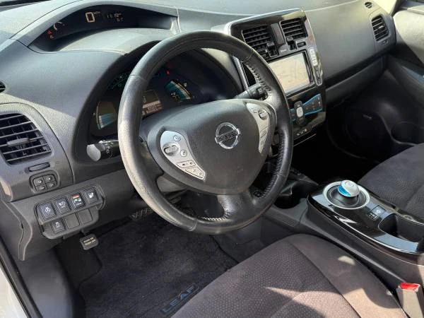 2015 Nissan Leaf - Image 8 of 14