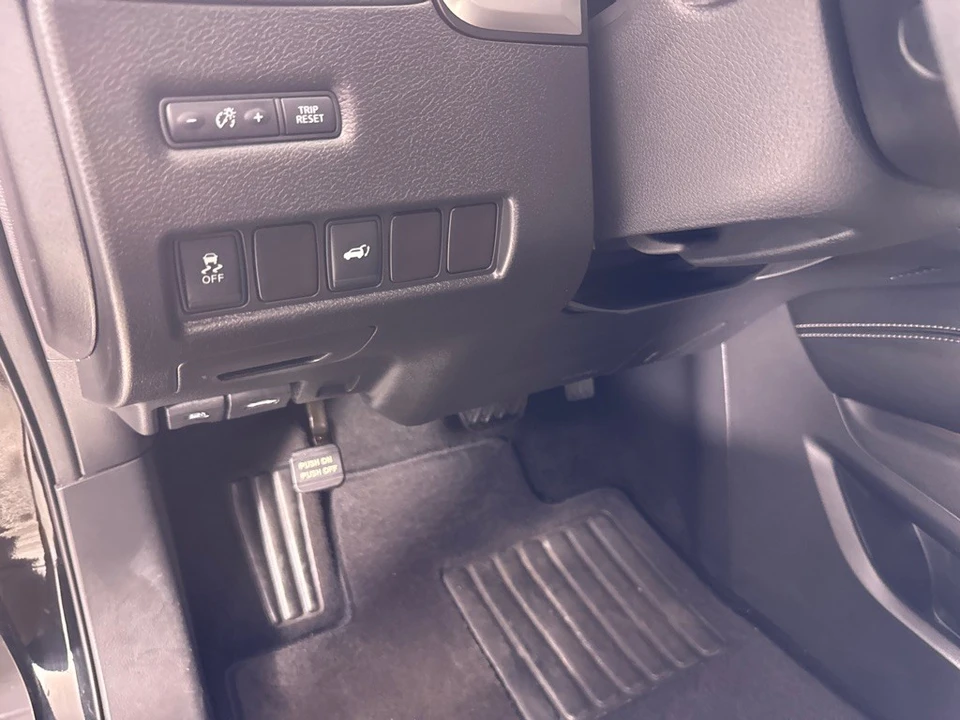 2015 Nissan Murano 3rd Gen - Image 15 of 21
