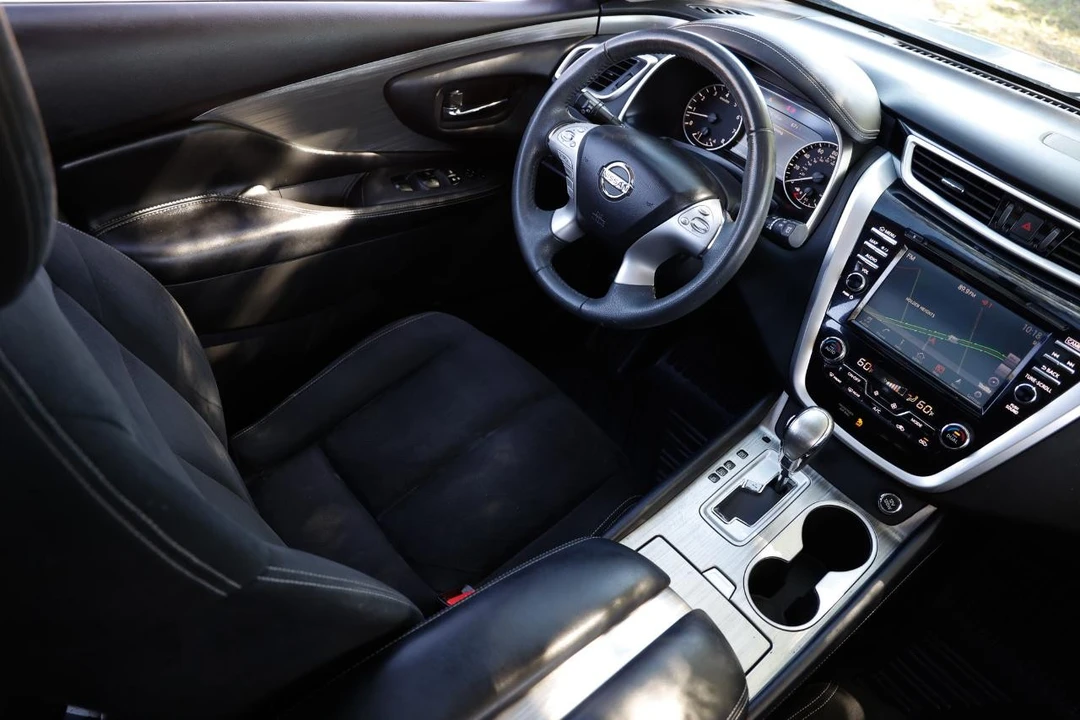 2015 Nissan Murano 3rd Gen - Image 18 of 21