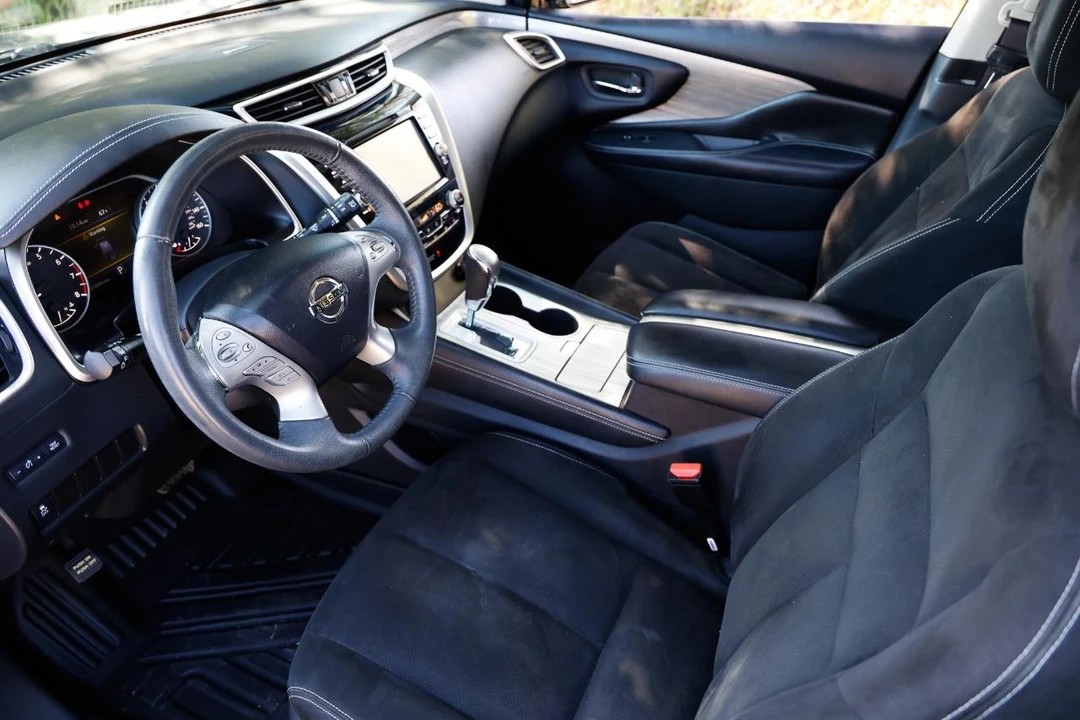 2015 Nissan Murano 3rd Gen - Image 4 of 21