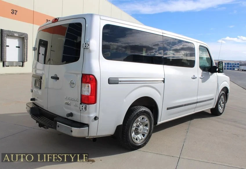 2015 Nissan NV3500 - Image 7 of 21