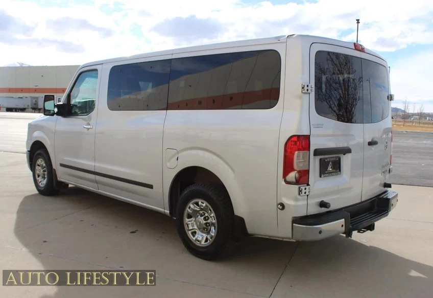 2015 Nissan NV3500 - Image 6 of 21