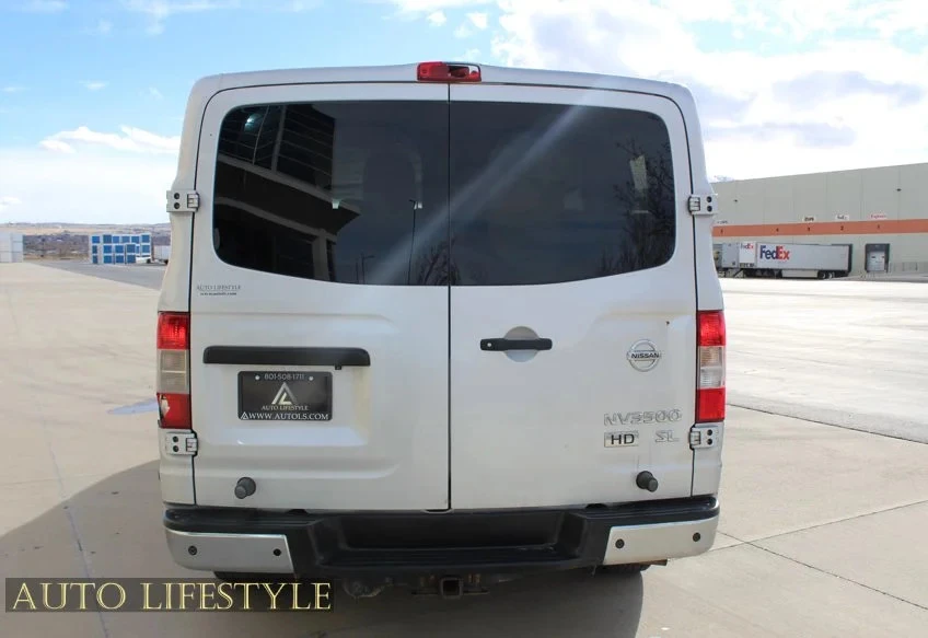 2015 Nissan NV3500 - Image 14 of 21