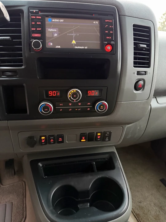 2015 Nissan NV3500 - Image 15 of 21