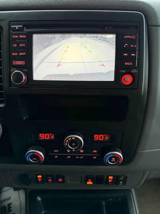 2015 Nissan NV3500 - Image 14 of 21