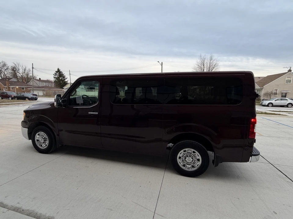2015 Nissan NV3500 - Image 8 of 21