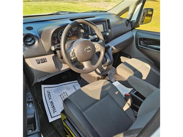 2015 Nissan NV - Image 5 of 15