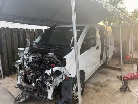 2015 Nissan NV200 Puertas laterales