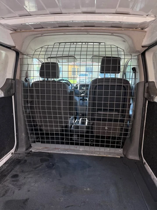 2015 Nissan NV - Image 2 of 2