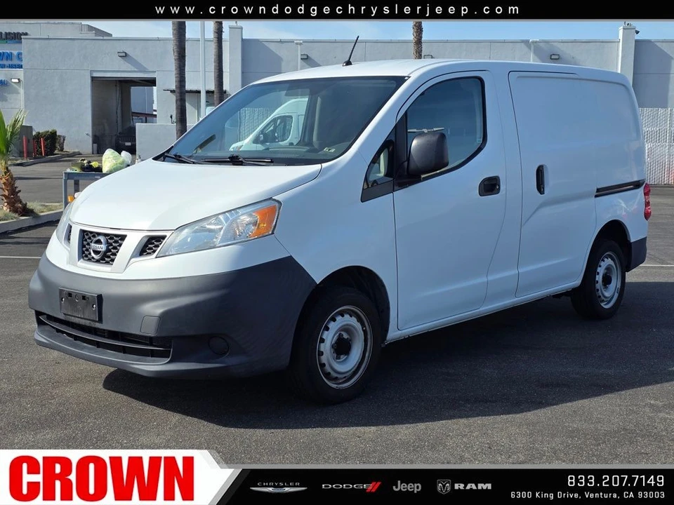 2015 Nissan NV - Image 7 of 11