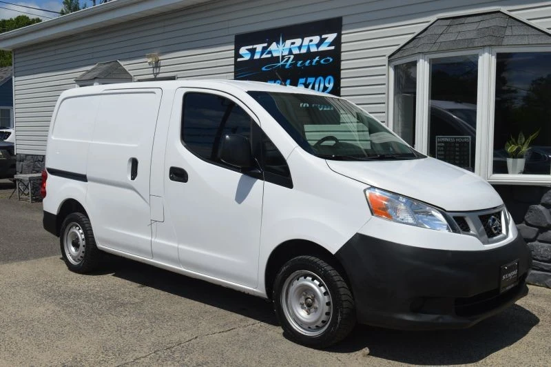 2015 Nissan NV - Image 7 of 12