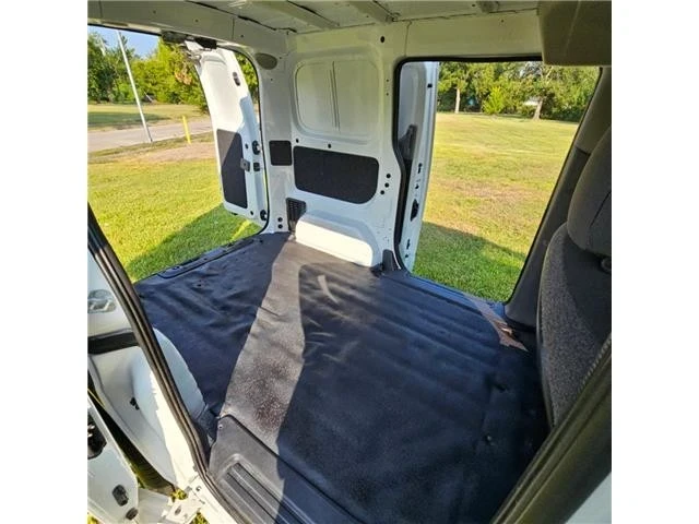2015 Nissan NV - Image 9 of 15