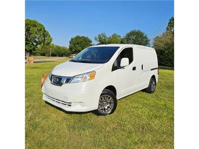 2015 Nissan NV - Image 4 of 15