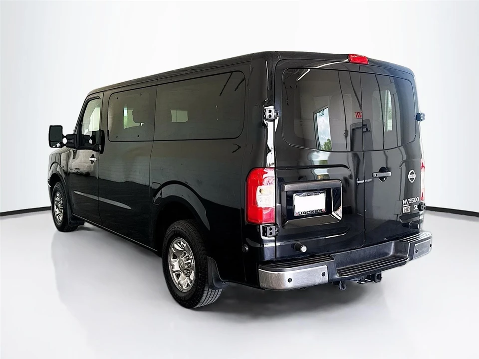 2015 Nissan NV3500 - Image 29 of 31