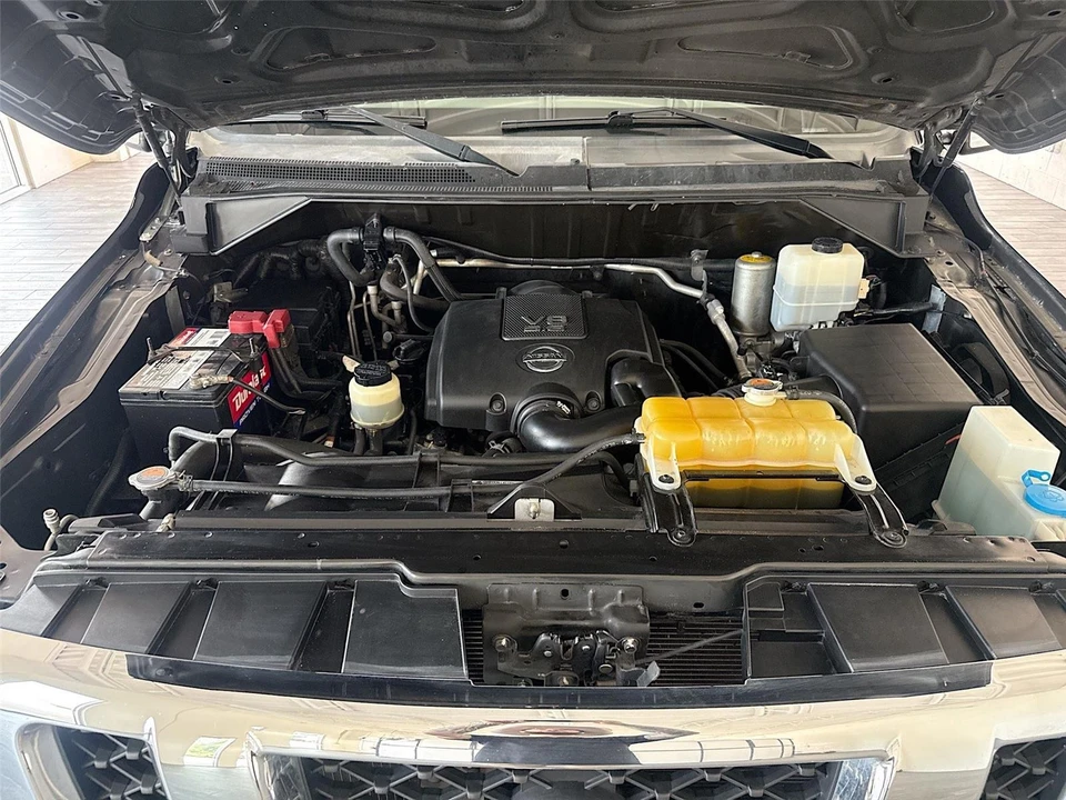 2015 Nissan NV3500 - Image 27 of 31