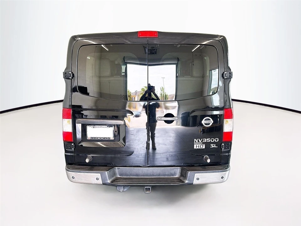 2015 Nissan NV3500 - Image 26 of 31