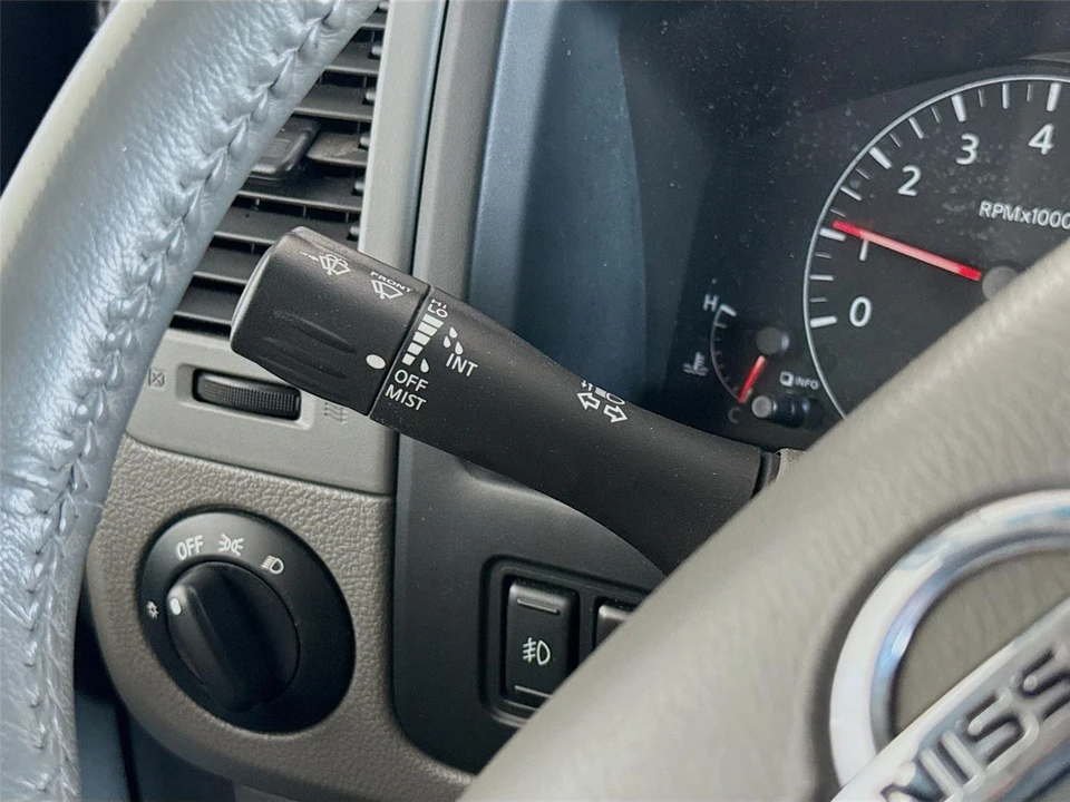 2015 Nissan NV3500 - Image 5 of 31