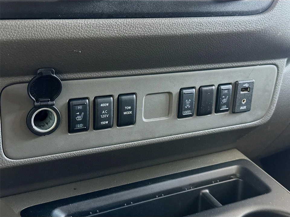 2015 Nissan NV3500 - Image 17 of 31